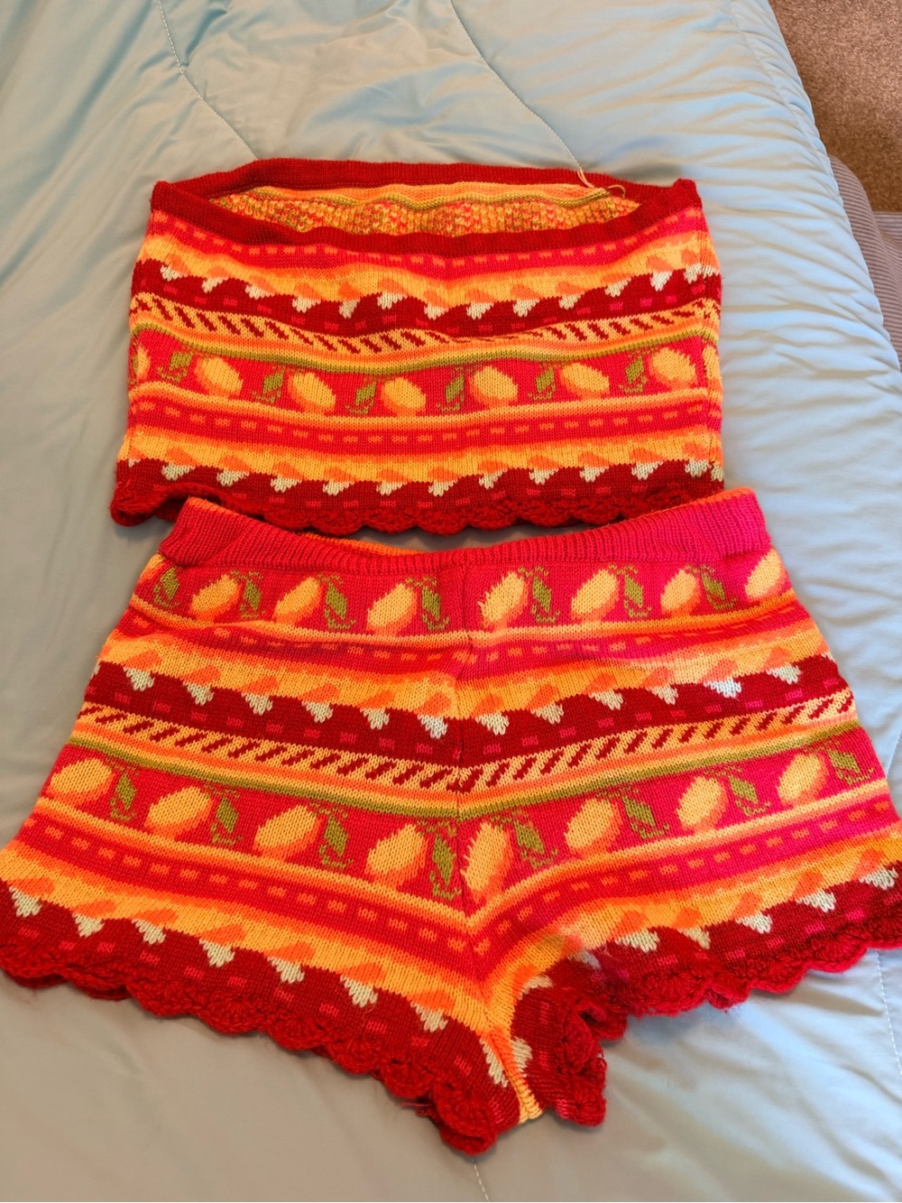 Women's Red & Orange Knit Shorts Set - Picture 2 of 2
